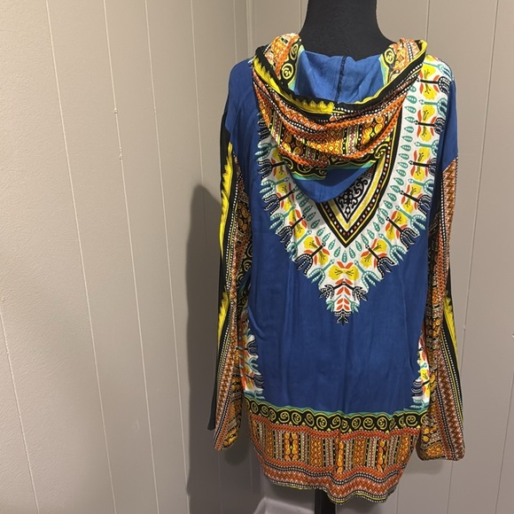 Earthbound Trading Co flowy Aztec print split neckline drawstring hoodie top. - Picture 3 of 6
